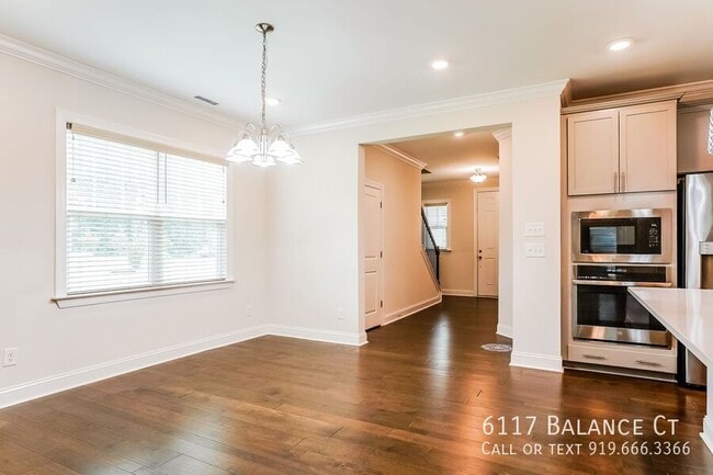 Building Photo - 6117 Balance Ct
