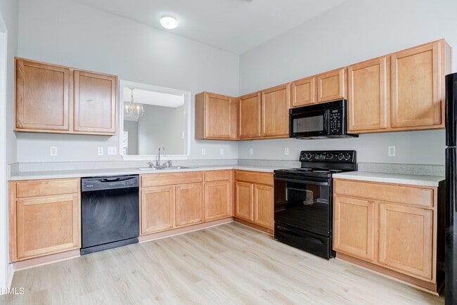 Building Photo - 228 Weststone Blvd