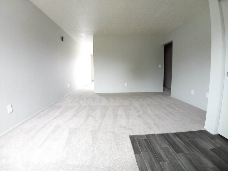 Building Photo - 3941 Millstone Rd