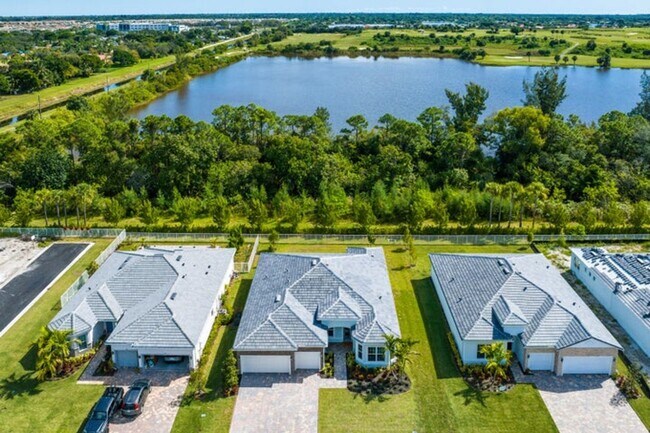 Building Photo - 5312 Blue Reed Ln.