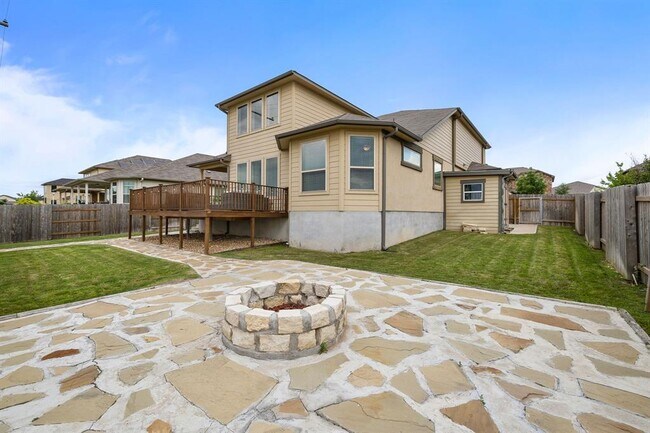Building Photo - 19216 Elk Horn Dr