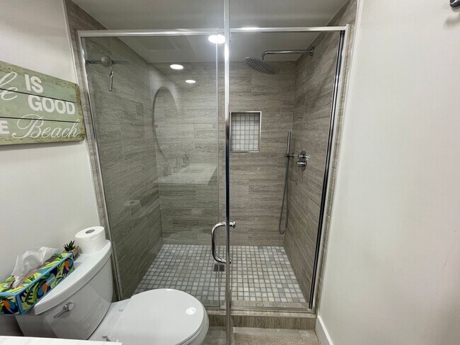 Building Photo - 28940 Bermuda Pointe Cir