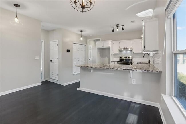 Building Photo - 991 Ada Ave NW