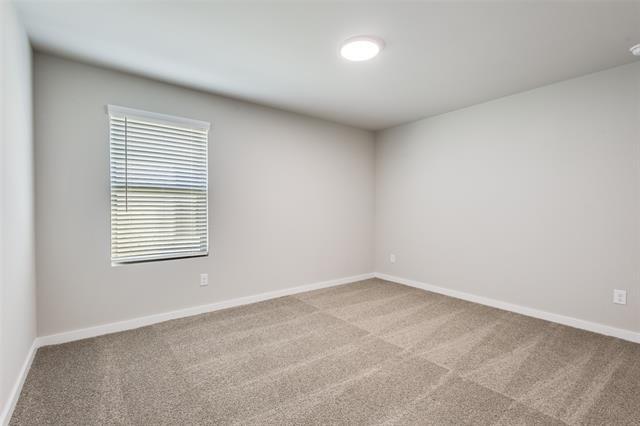 Building Photo - 601 Whispering Winds Trl