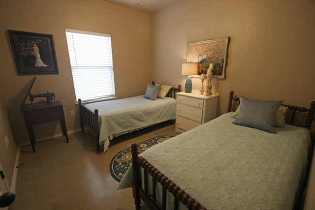 Building Photo - 186-188 Joanne Cove