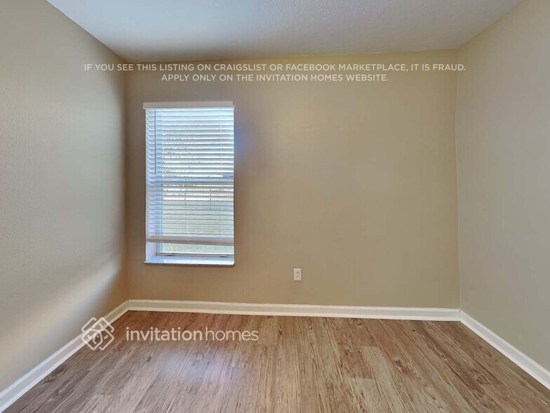 Building Photo - 11610 Misty Isle Ln