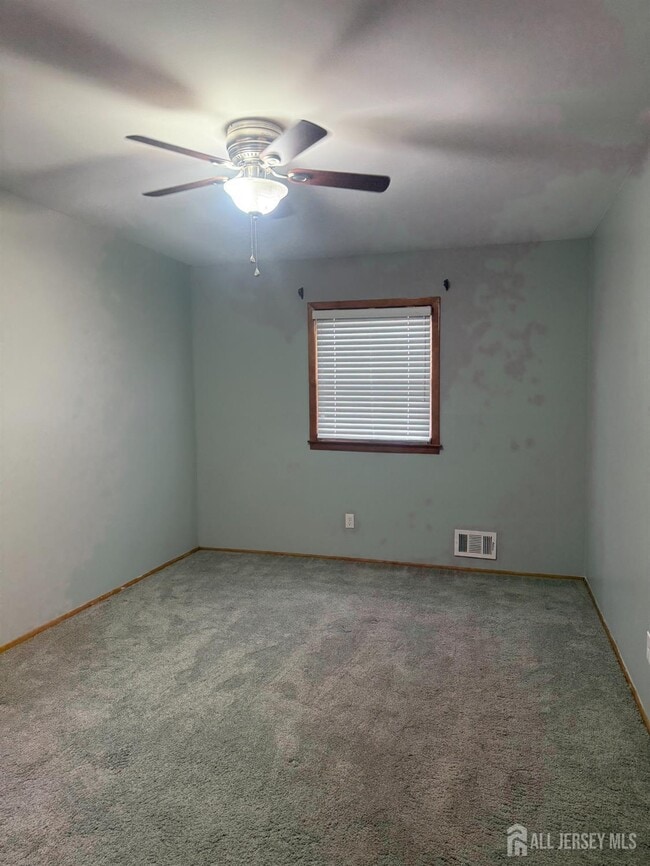 Building Photo - 55 Murdock St