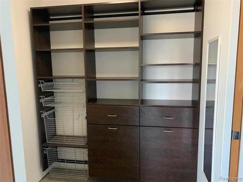 Bathroom Closet - 300 Hamilton Street