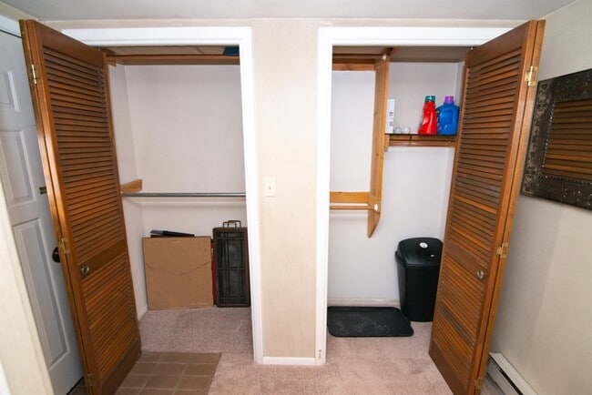 Building Photo - 247 Davis Cup Dr