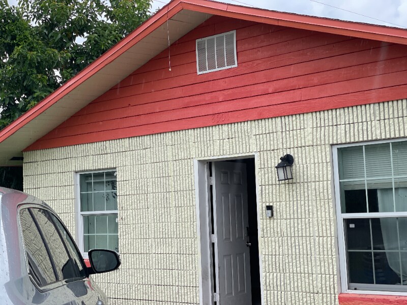 Building Photo - 8501 Rainbow Ave