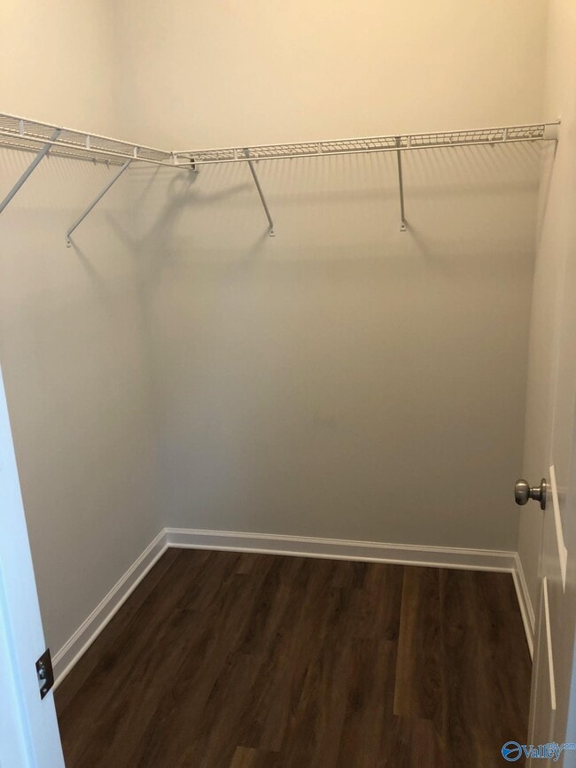 Building Photo - 4309 Adventura Dr