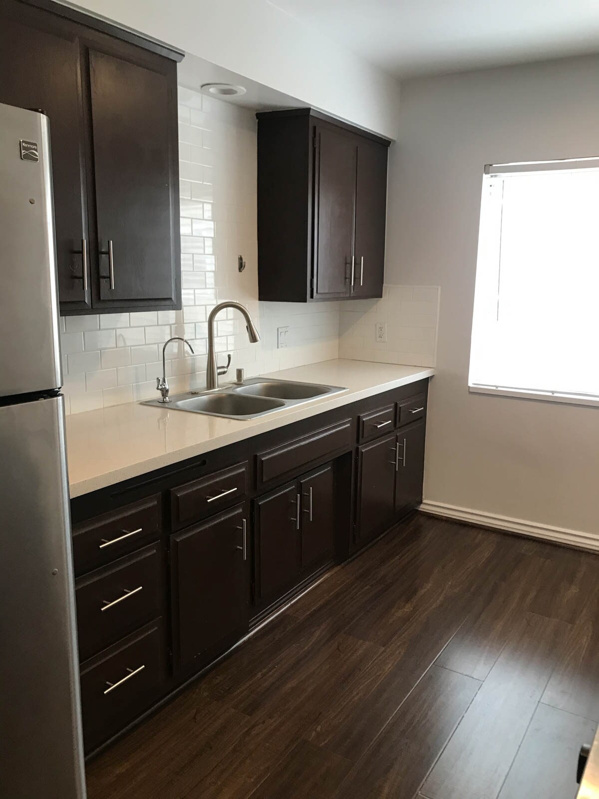 Building Photo - 1126 N Central Ave