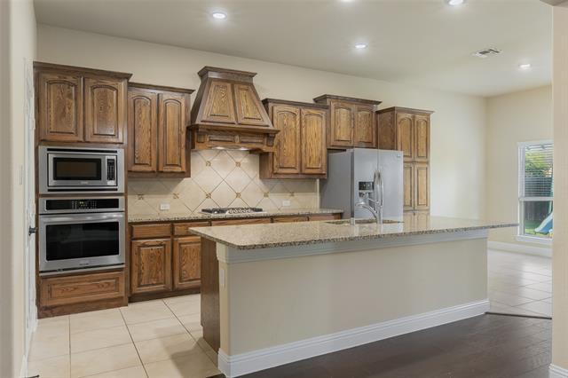 Building Photo - 10520 Love Ct