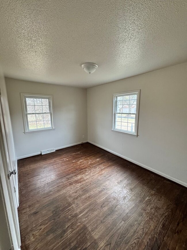 Building Photo - 3/1 House in Shelby, NC - Currently still working on the home.