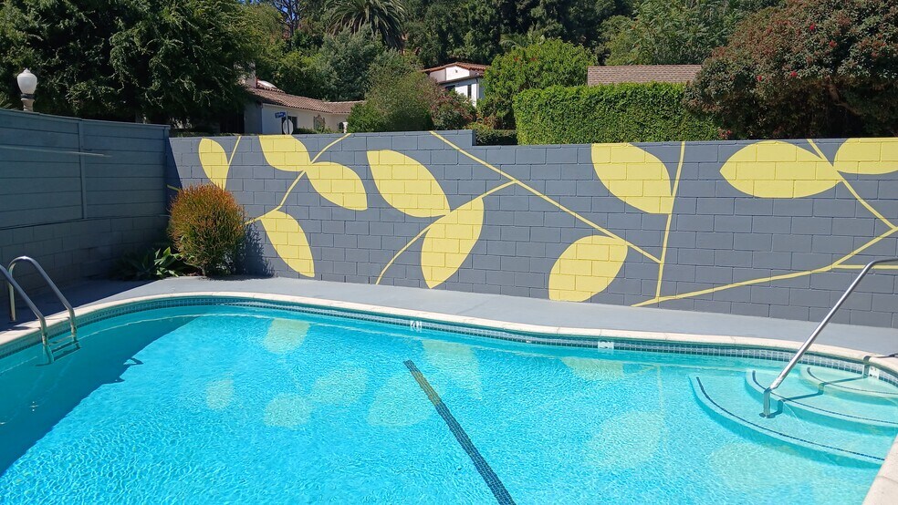 Building Photo - 3293 Cahuenga Blvd- ALL UTILITIES INCLUDED