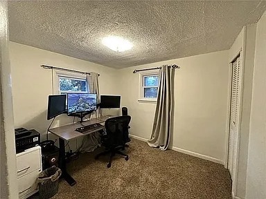 Building Photo - 5 Drumore Cres