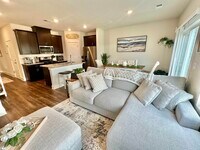 Building Photo - 44 Beachley Pl