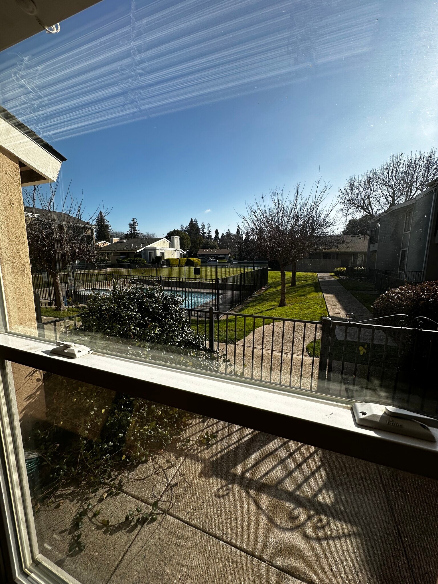 Building Photo - 3722 W Benjamin Holt Dr