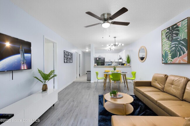 Building Photo - 3165 South St