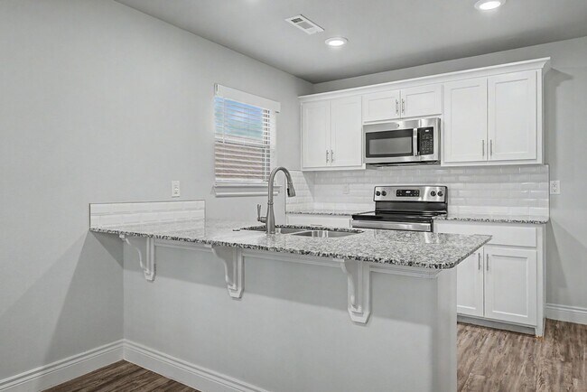 Building Photo - Awesome home with great location in Rogers