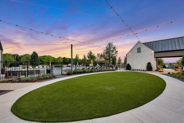 Building Photo - 8876 Samara St
