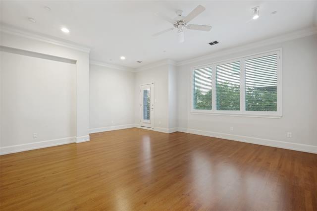 Building Photo - 4312 McKinney Ave