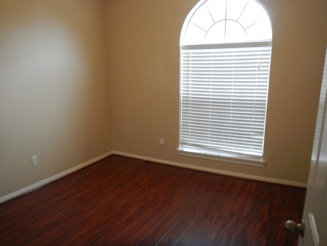 Building Photo - 19007 Dural Dr