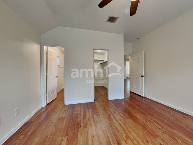 Building Photo - 6034 Brenwood Trails Ln