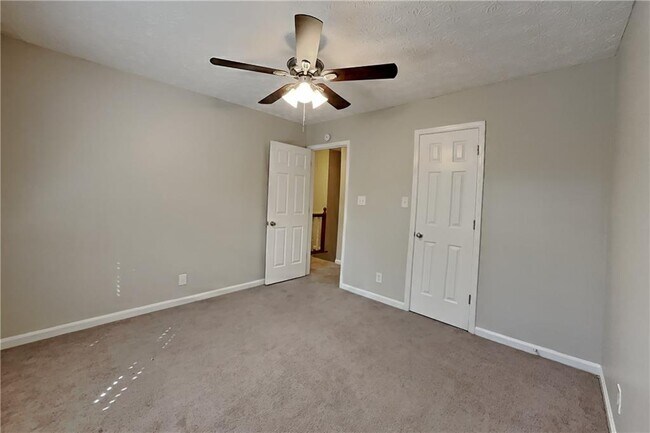 Building Photo - 2922 Melton Ct SW