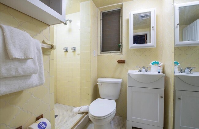 Building Photo - 5213 97th Way N