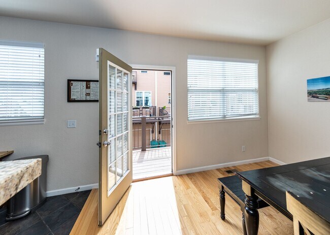 Building Photo - Downtown 3 Bedroom Townhome with 2 Car Garage