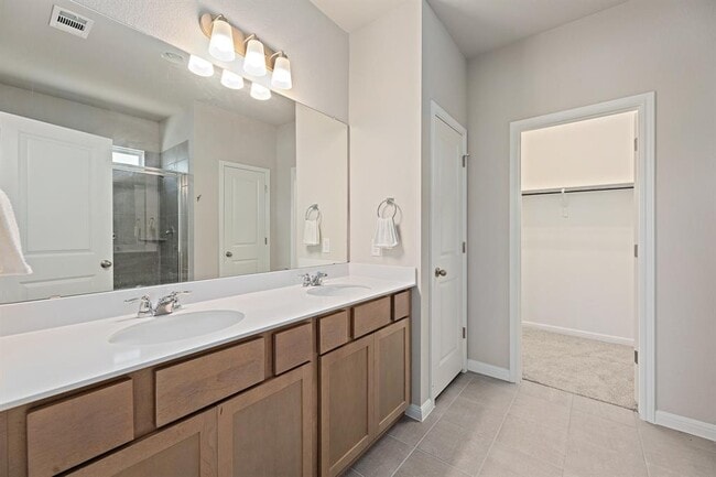 Building Photo - 207 Cherry Blossom Ln