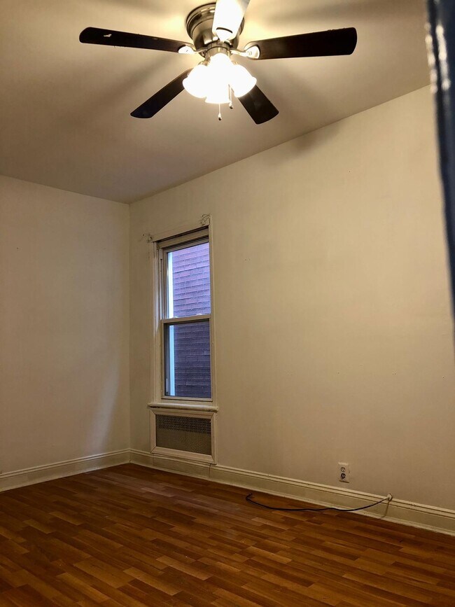 Building Photo - 172 Virginia Ave