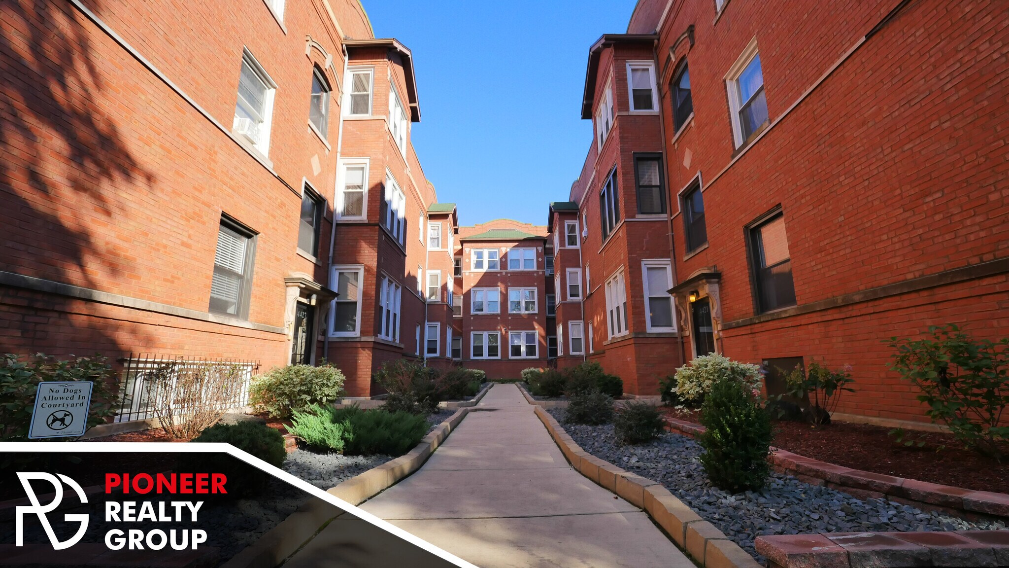 Building Photo - 4433 N Wolcott Ave