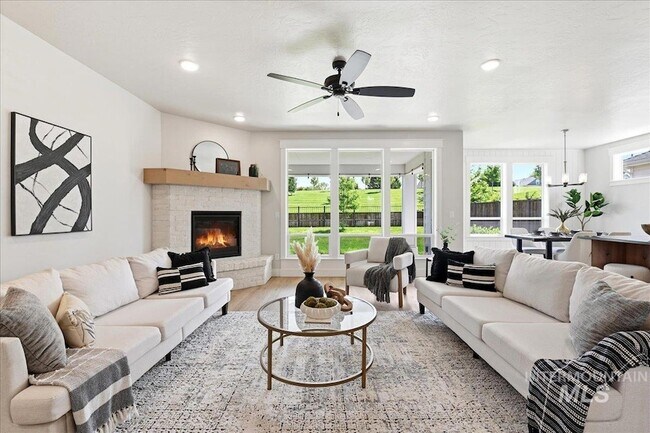 Building Photo - 2374 S Pelion Way