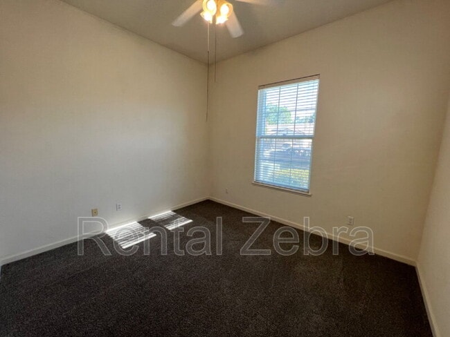 Building Photo - 1239 Catalina Dr