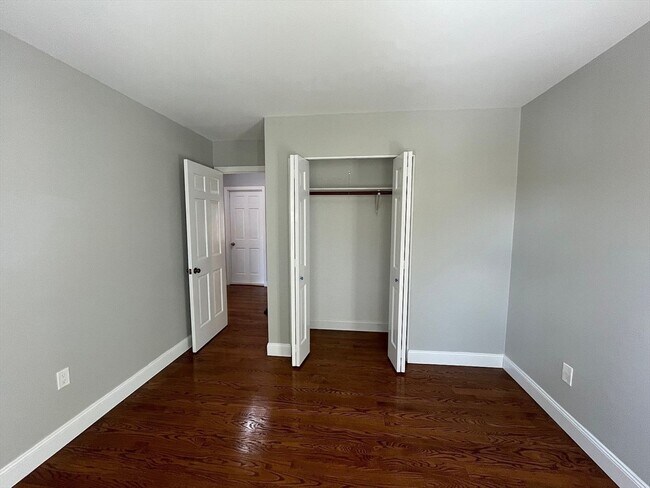 Building Photo - 20 Drummer Boy Way