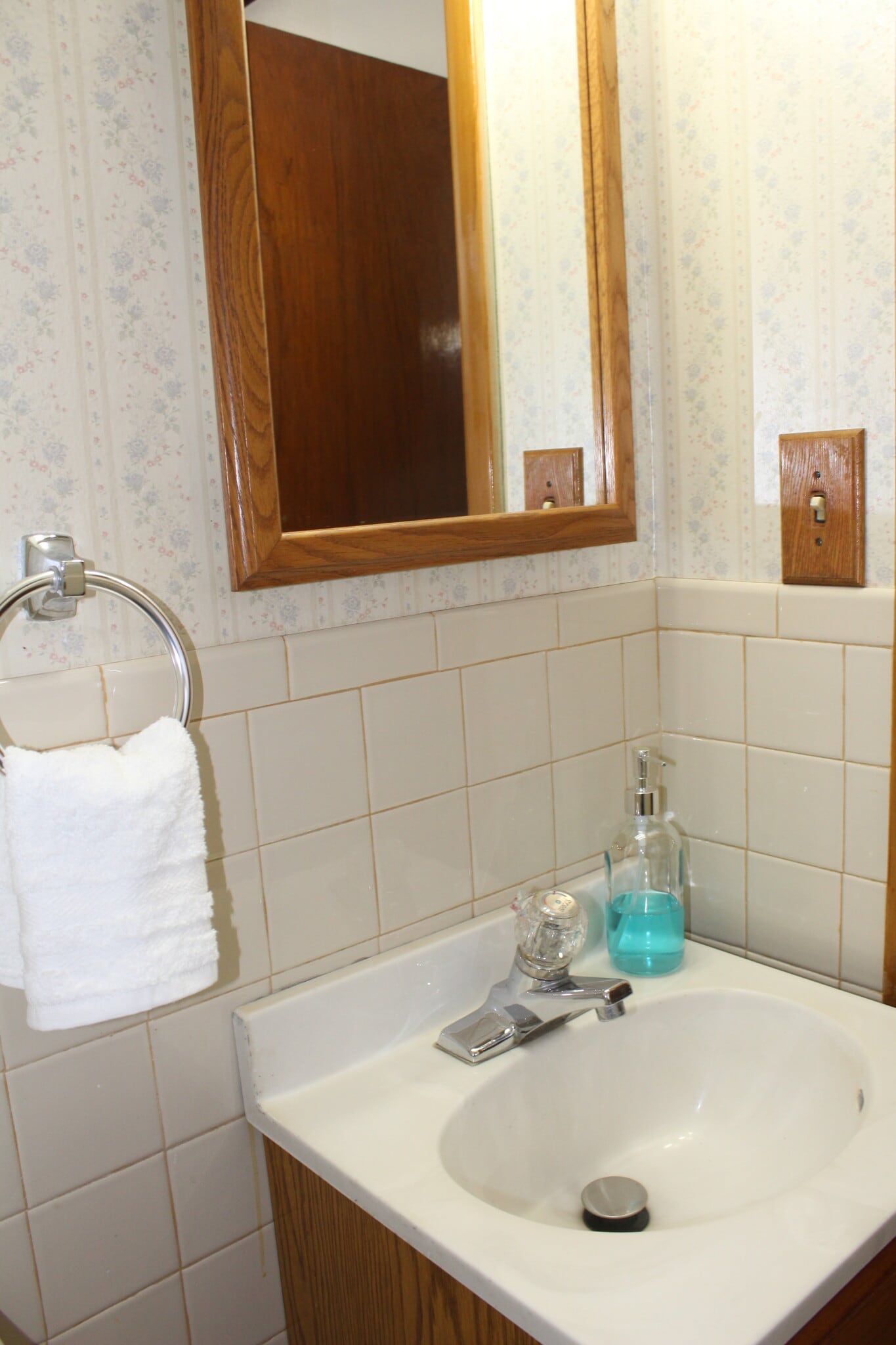 Building Photo - 3908 Pleasant Valley Blvd