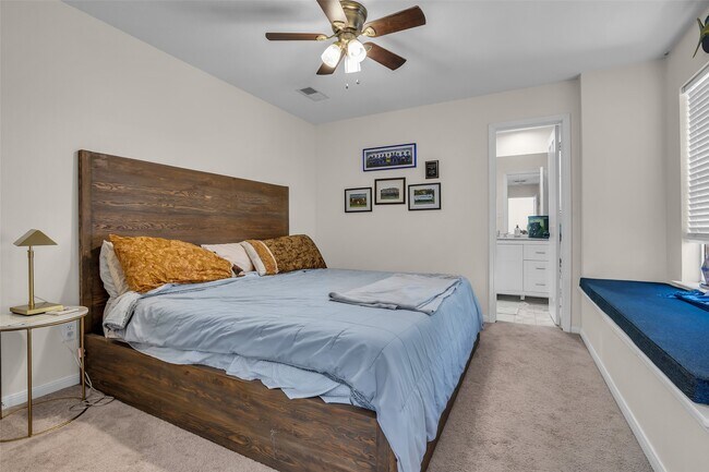 Building Photo - 55 S Bethany Bend Cir