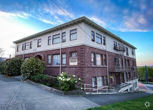 Building Photo - Edgecliff Apartments