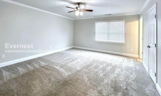 Building Photo - 116 Park Ave SE