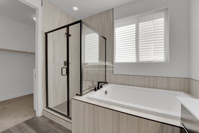 Building Photo - 12549 Lylan Ridge St