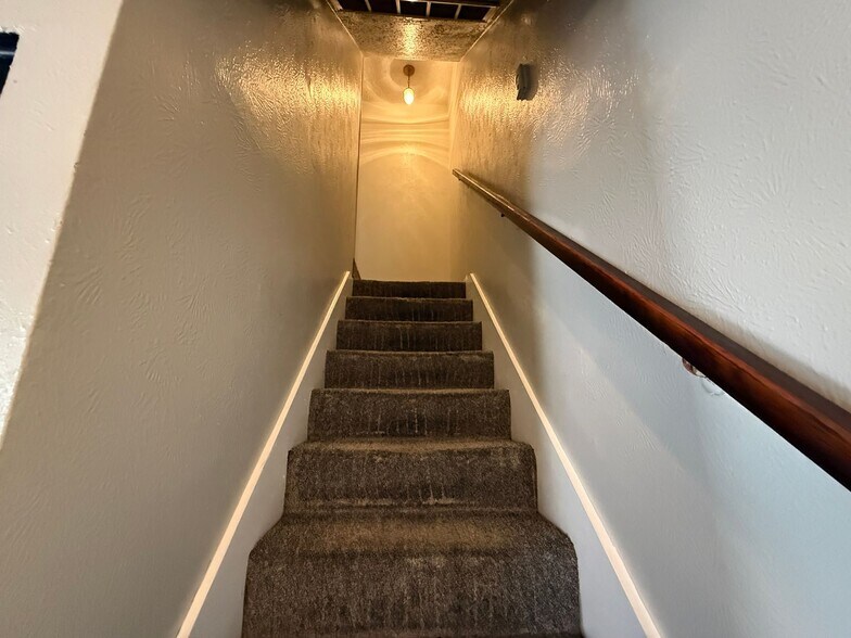 Building Photo - 4503 Hunt Cir