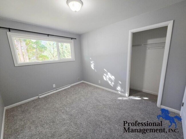 Building Photo - 4 bedroom in Billings MT 59102