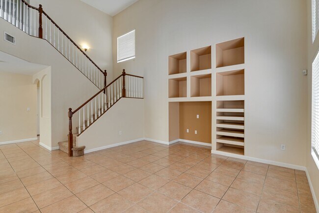 Building Photo - Beautiful 3-Bedroom Home In Summerlin!