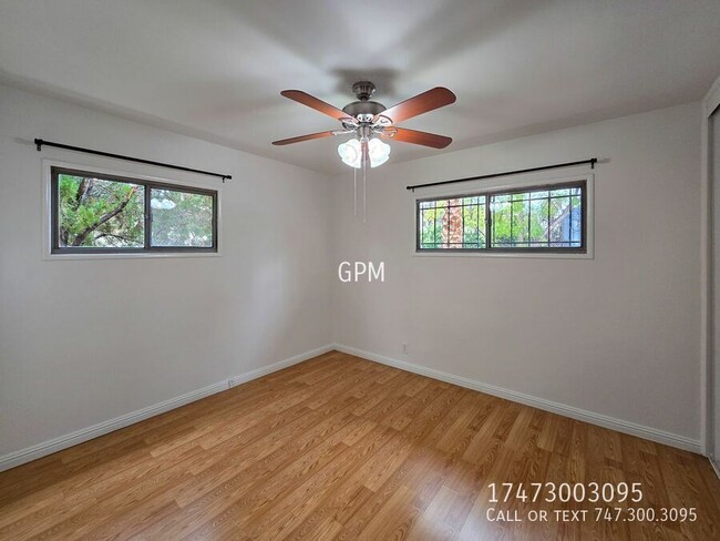 Building Photo - Cozy 1BR in the Westlake Area