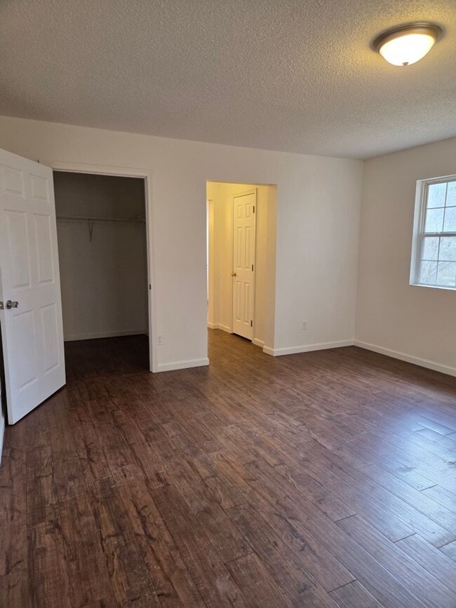 Building Photo - $2,350 - 4 Bedroom 2.5 Bathroom Unfurnished Home Near WCU