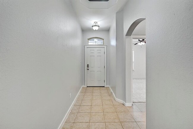 Building Photo - 16316 McAloon Way