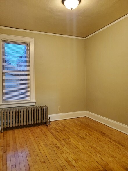 Building Photo - 3706 E Munkwitz Ave