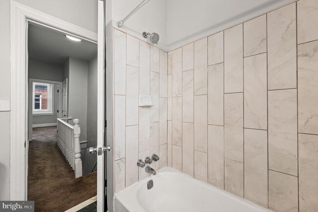 Building Photo - 3103 N Croskey St